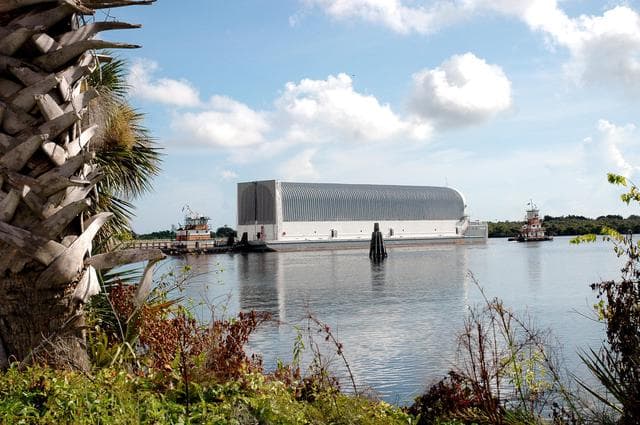 NASA image: KSC-05PD-1966