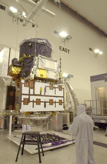 NASA image: KSC-05PD-1971