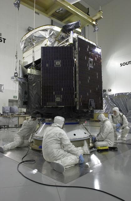 NASA image: KSC-05PD-2027