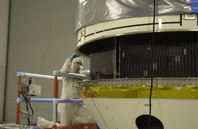 NASA image: KSC-05PD-2099