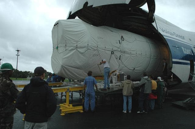 NASA image: KSC-05PD-2131