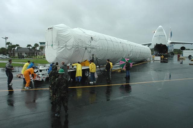NASA image: KSC-05PD-2134