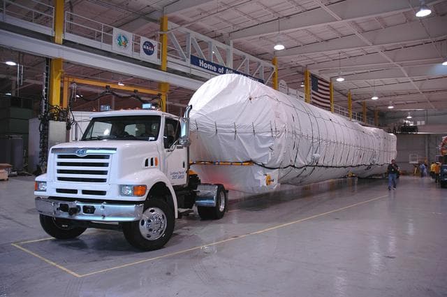 NASA image: KSC-05PD-2138