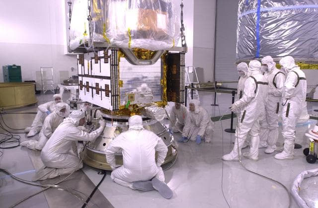NASA image: KSC-05PD-2151
