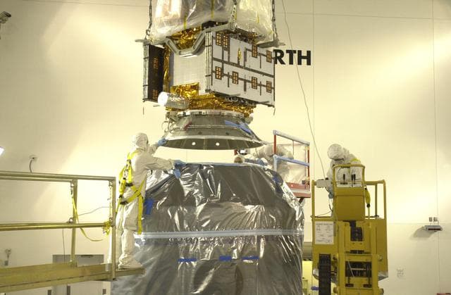 NASA image: KSC-05PD-2165