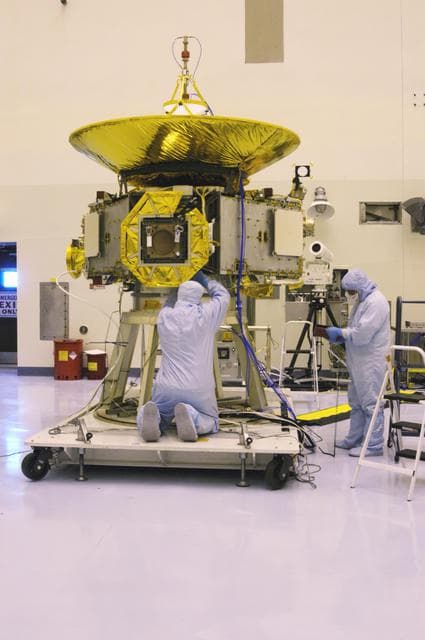 NASA image: KSC-05pd-2248