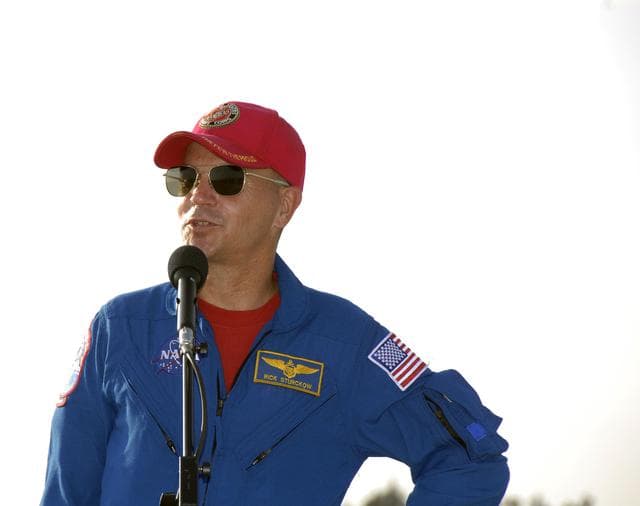 NASA image: KSC-07pd-1352