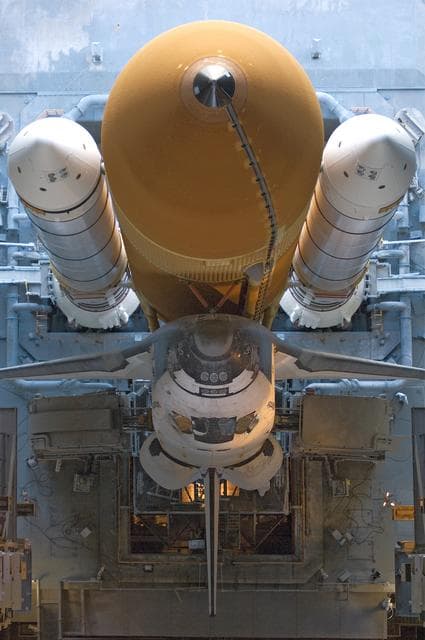 NASA image: Top view of STS-117 rollback in the VAB