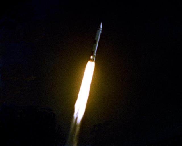 NASA image: 101-KSC-64C-5741