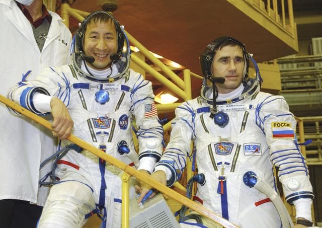 NASA image: Expedition 7 Soyuz Check