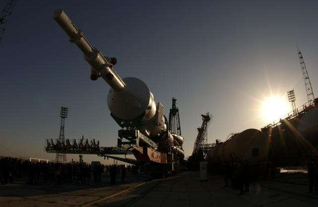 NASA image: Expedition 8 Soyuz Transport