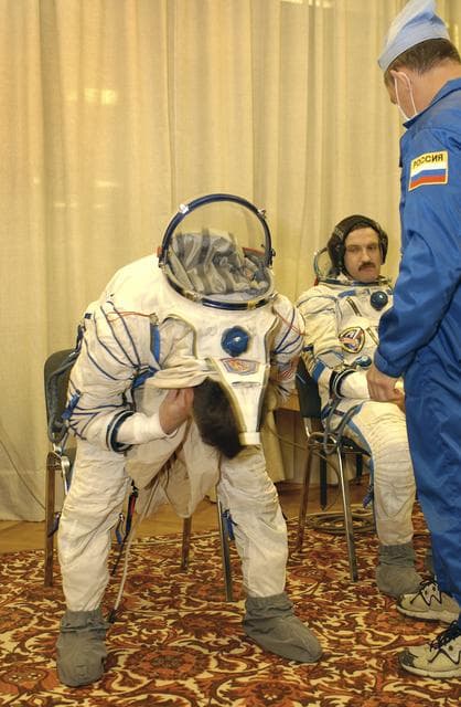 NASA image: Expedition 8 Launch Day