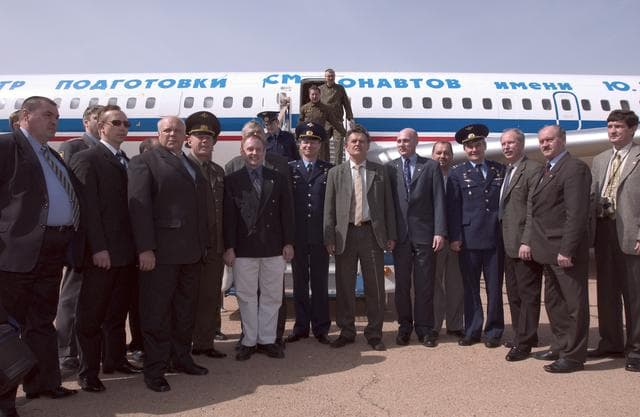 NASA image: Expedition 9 Arrival