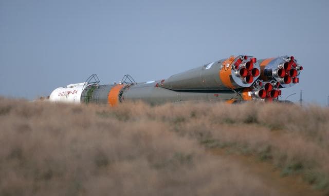 NASA image: Expedition 9 Soyuz Rollout