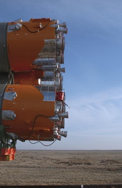 NASA image: Expedition 9 Soyuz Rollout