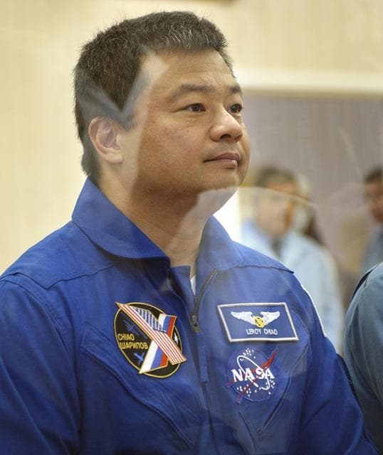 NASA image: Expedition 10 Preflight