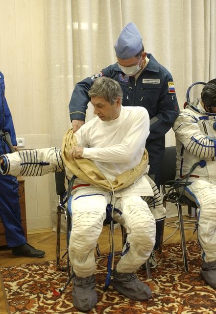 NASA image: Expedition 10 Preflight