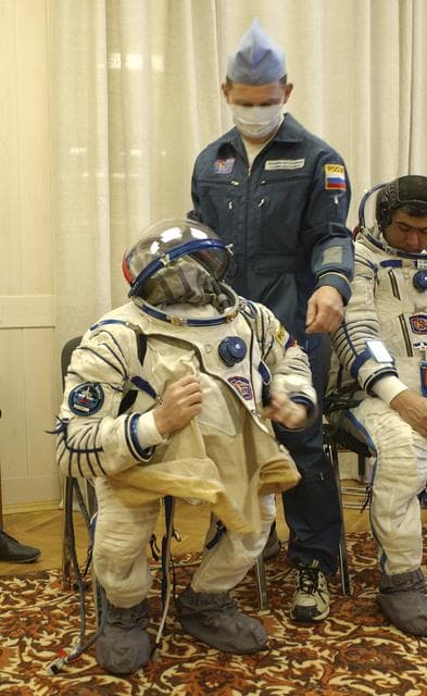 NASA image: Expedition 10 Preflight
