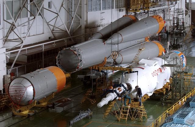 NASA image: Expedition 10 Preflight