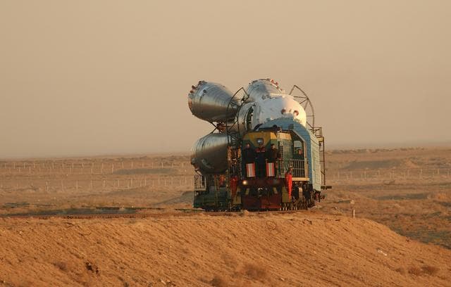 NASA image: Expedition 10 Preflight