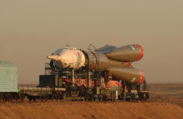NASA image: Expedition 10 Preflight
