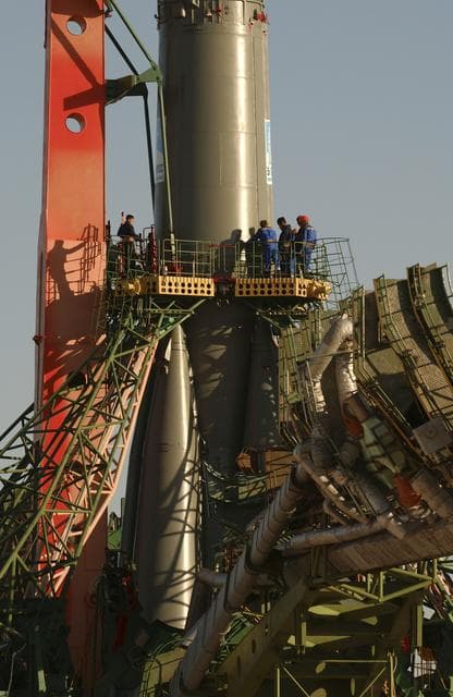 NASA image: Expedition 10 Preflight