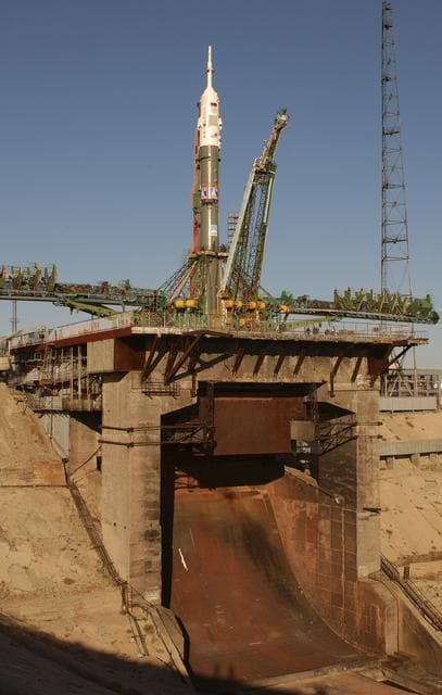 NASA image: Expedition 10 Preflight