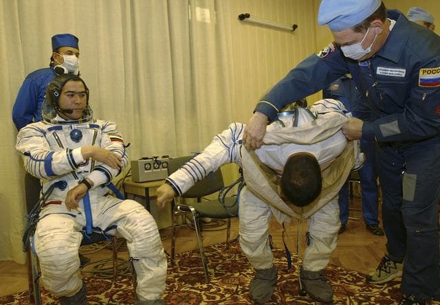 NASA image: Expedition 10 Preflight