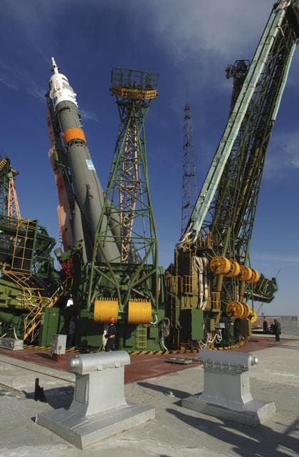 NASA image: Epedition 11 Soyuz Transport