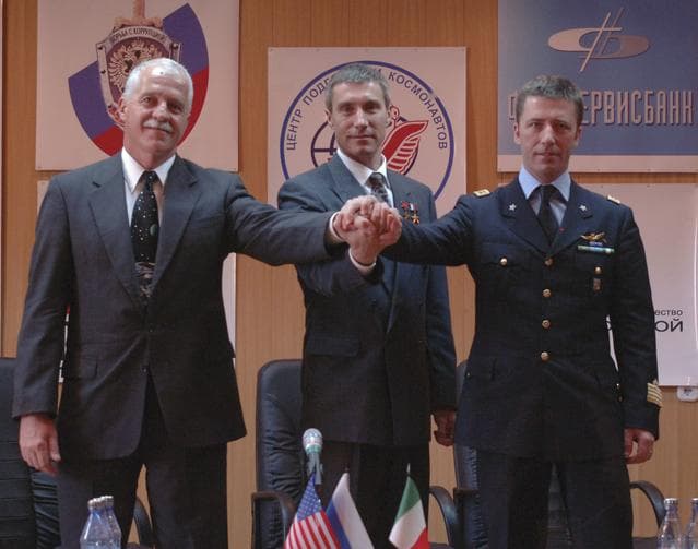 NASA image: Expedition 11 Press Conference