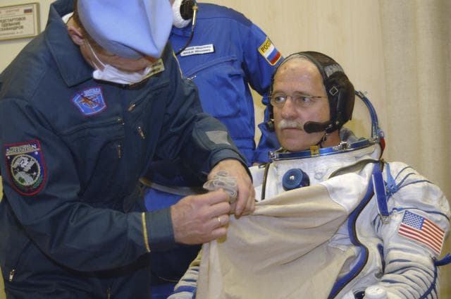 NASA image: Expedition 11 Launch Day