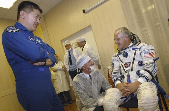 NASA image: Expedition 11 Launch Day