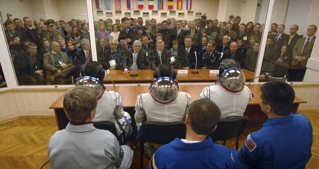 NASA image: Expedition 11 Launch Day
