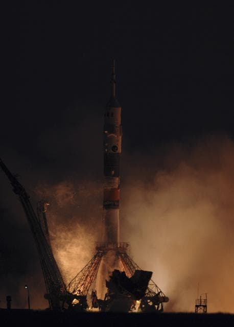 NASA image: Expedition 11 Launch  