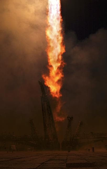 NASA image: Expedition 11 Launch 