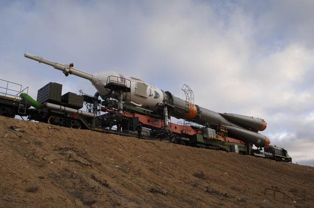 NASA image: Expedition 13 Preflight
