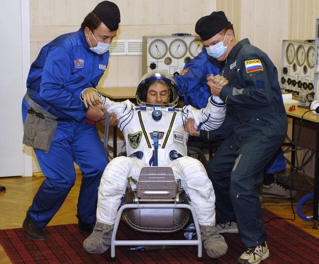 NASA image: Expedition 13 Preflight