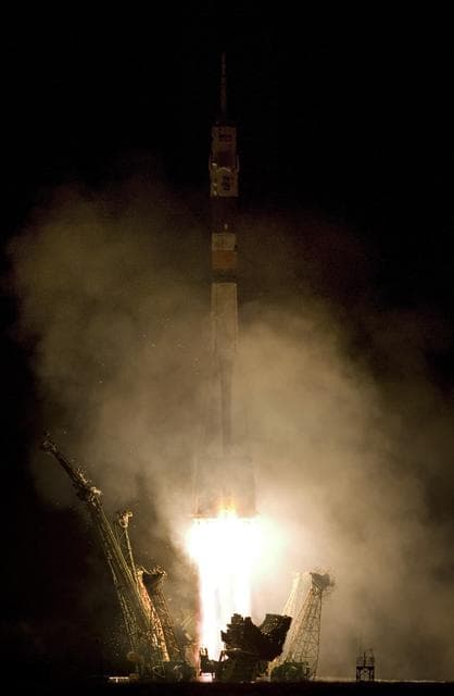 NASA image: Expedition 16 Launch
