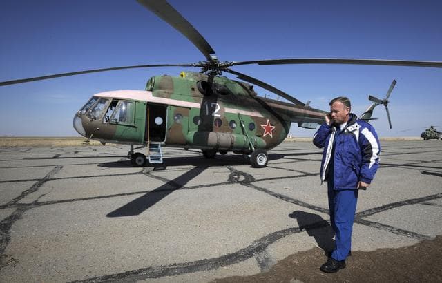 Expedition 16 Soyuz TMA-11 Lands