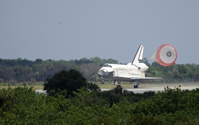 NASA image: STS-124 Space Shuttle Discovery Landing