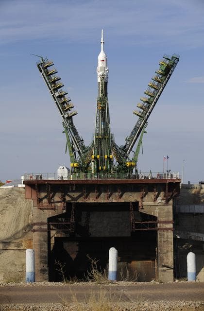 NASA image: Expedition 18 Soyuz TMA-13 Rollout