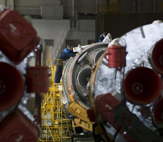 NASA image: Expedition 19 Soyuz Assembly