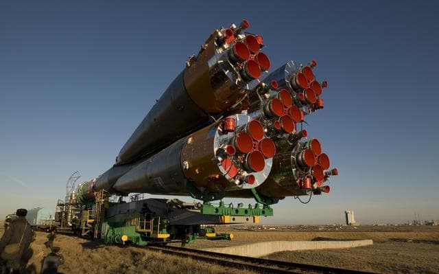 NASA image: Expedition 19 Soyuz Rollout
