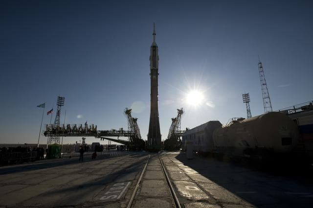 NASA image: Expedition 19 Soyuz Erection