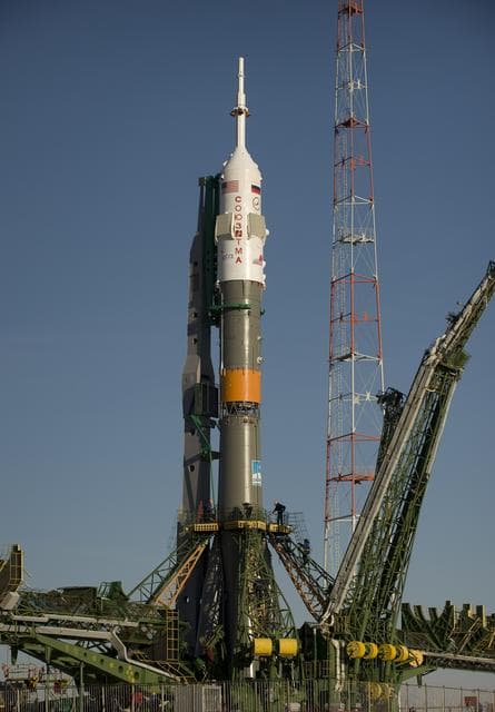 NASA image: Expedition 19 Soyuz Erection