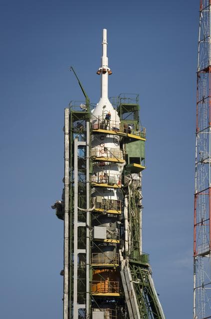 NASA image: Expedition 19 Soyuz Erection