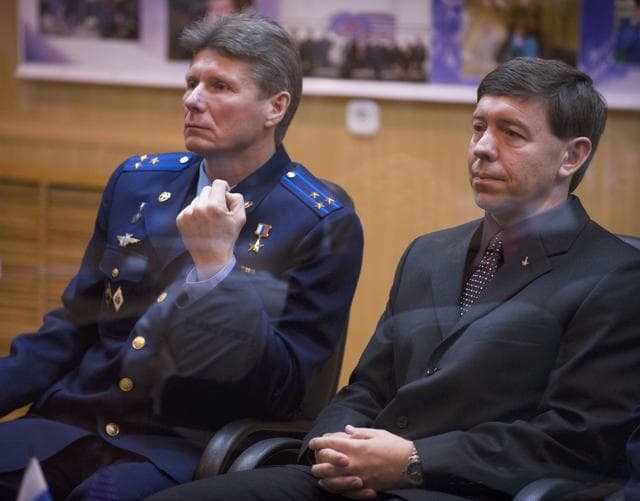 NASA image: Expedition 19 State Commission