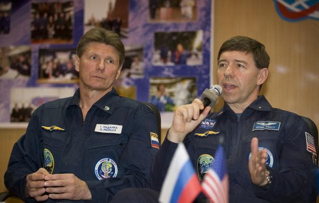 NASA image: Expedition 19 Press Conference