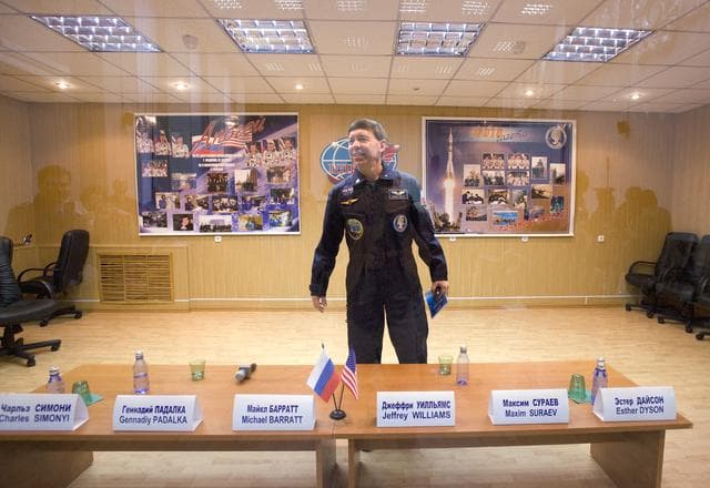 NASA image: Expedition 19 Press Conference