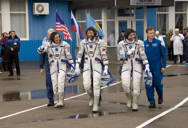 NASA image: Expedition 19 Launch Day